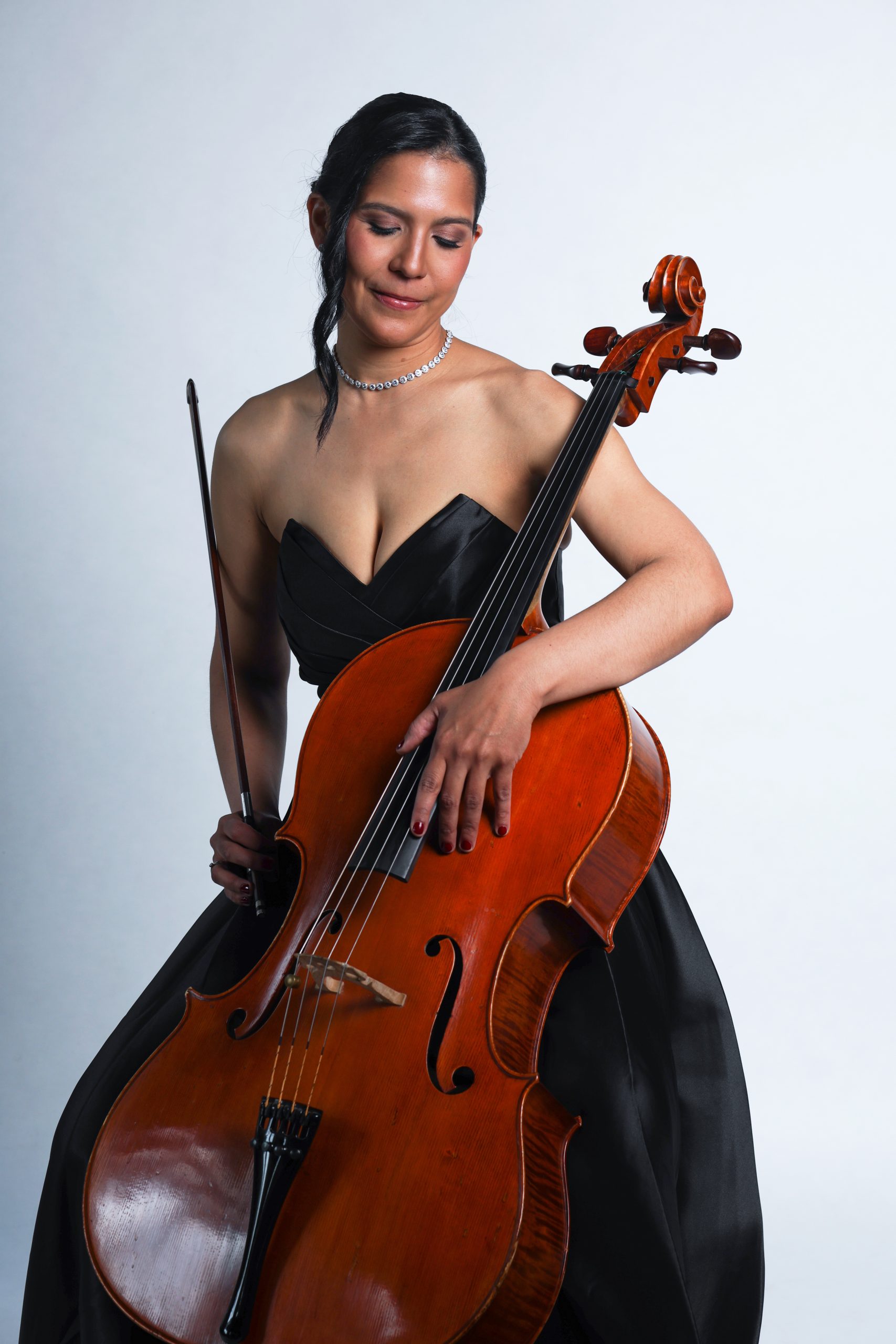 Concierto: Un violonchelo bajo las estrellas - Nicole Peña Comas - Imagen 2